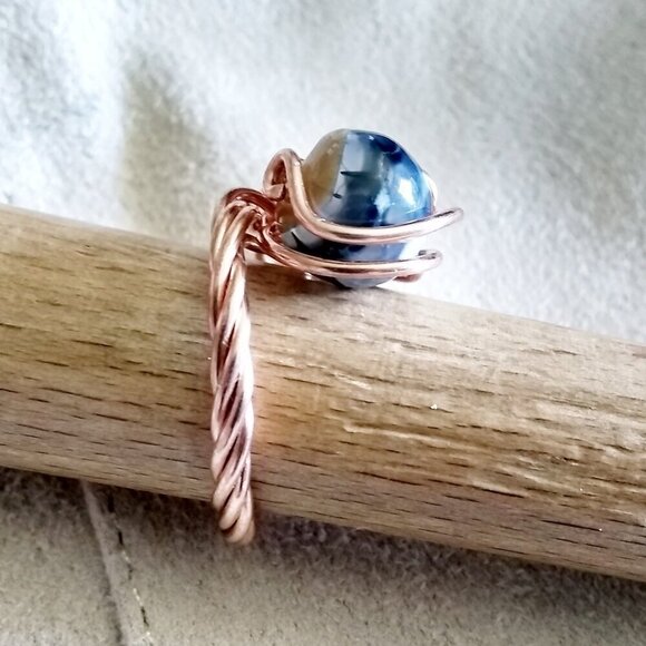 Size 7 ~ One-of-a-kind! Dragonvein Agate + Rock Bead - Embellished Copper Ring - Picture 7 of 12
